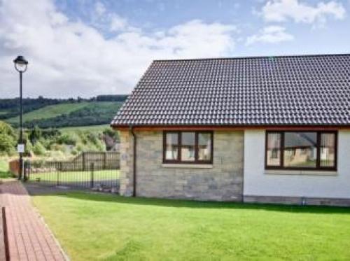 Glenloch Cottage, Drumnadrochit, 