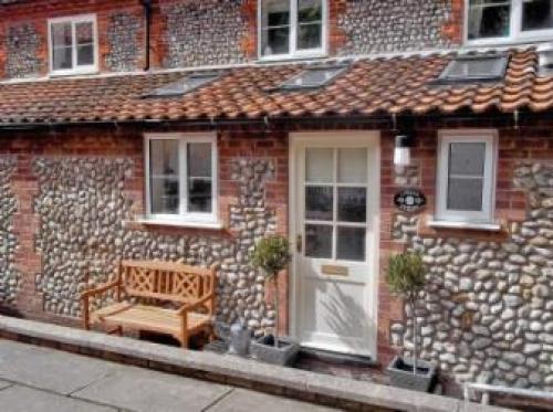 Cobble Stones, Holt, 