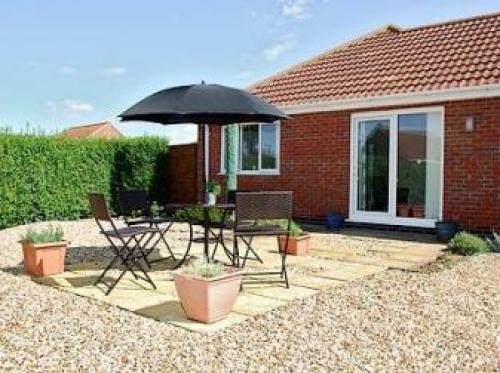 Sea Breeze Bungalow, Sutton on Sea, 