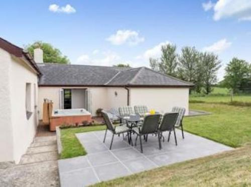 Knowle Farm Cottage, Widemouth Bay, 