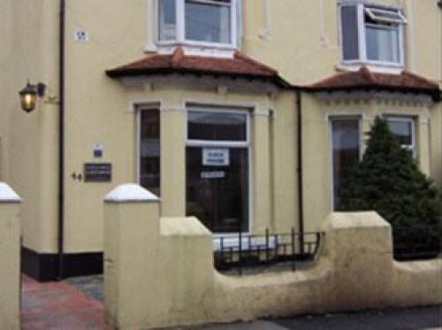 Alexandra Guest House, Bridgend, 