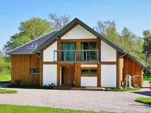 Larchfield B &b, Contin, 