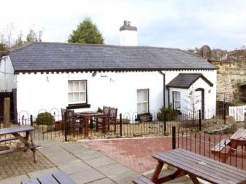 Scotch Hall Cottage, Llangollen, 