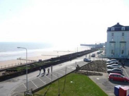 Farina Holiday Apartments, Bridlington, 