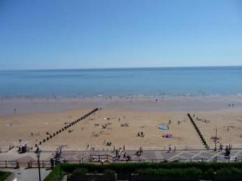 Beaconsfield Holiday Apartments, Bridlington, 