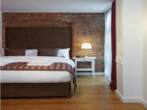 High Street Townhouse Aparthotel, Manchester, 