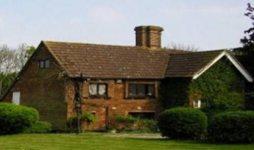 Oldlands Farmhouse Gatwick, Gatwick Airport, 