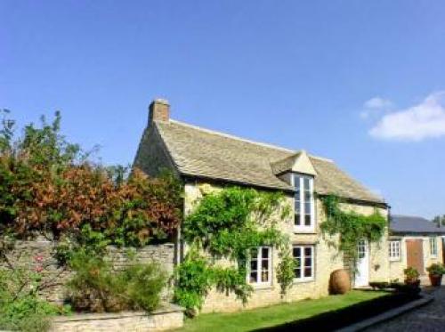 Bagpuss Cottage Stunning Brand New 2 Bedroom Cosy Cottage, Witney, 