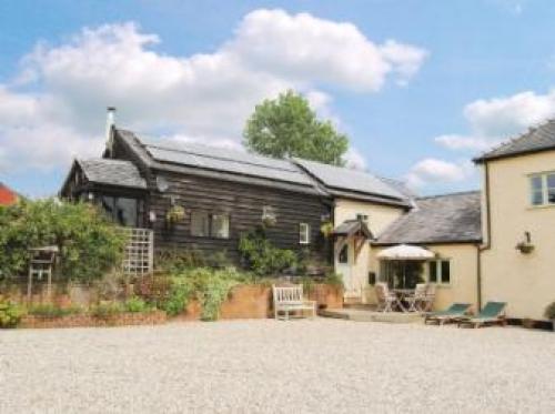 Hirros Hall Longhouse, Lake Vyrnwy, 