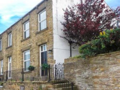 Canalside Cottage, Skipton, 