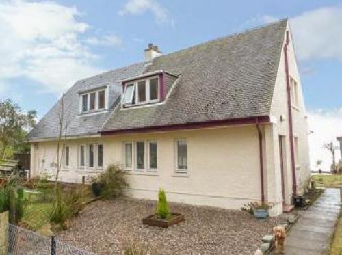 Sonas 3 Kenmore Cottages, Taynuilt, 