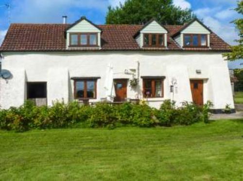 Deer Farm Cottage, Chawleigh, 