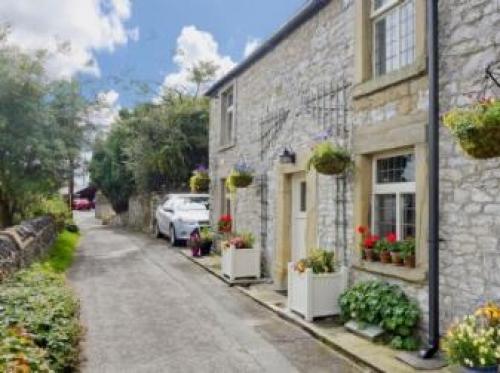 Acorn Cottage, Tideswell, 