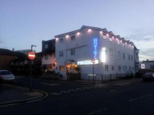 Barking Park Hotel, Barking, 