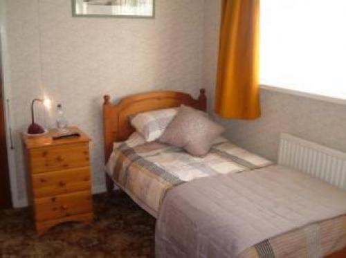 Tremains Guest House, Bridgend, 