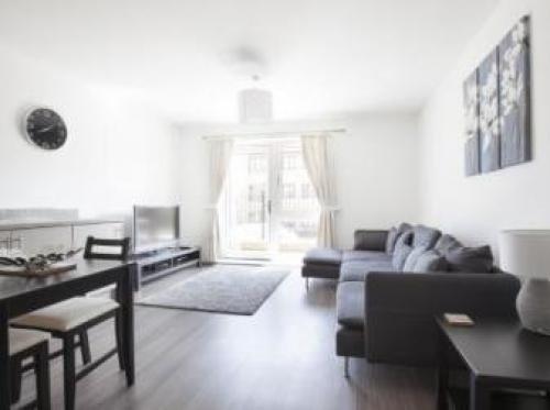 City Centre Apartment, Milton Keynes, 