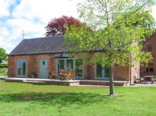 Berringtons Barn, Hinstock, 